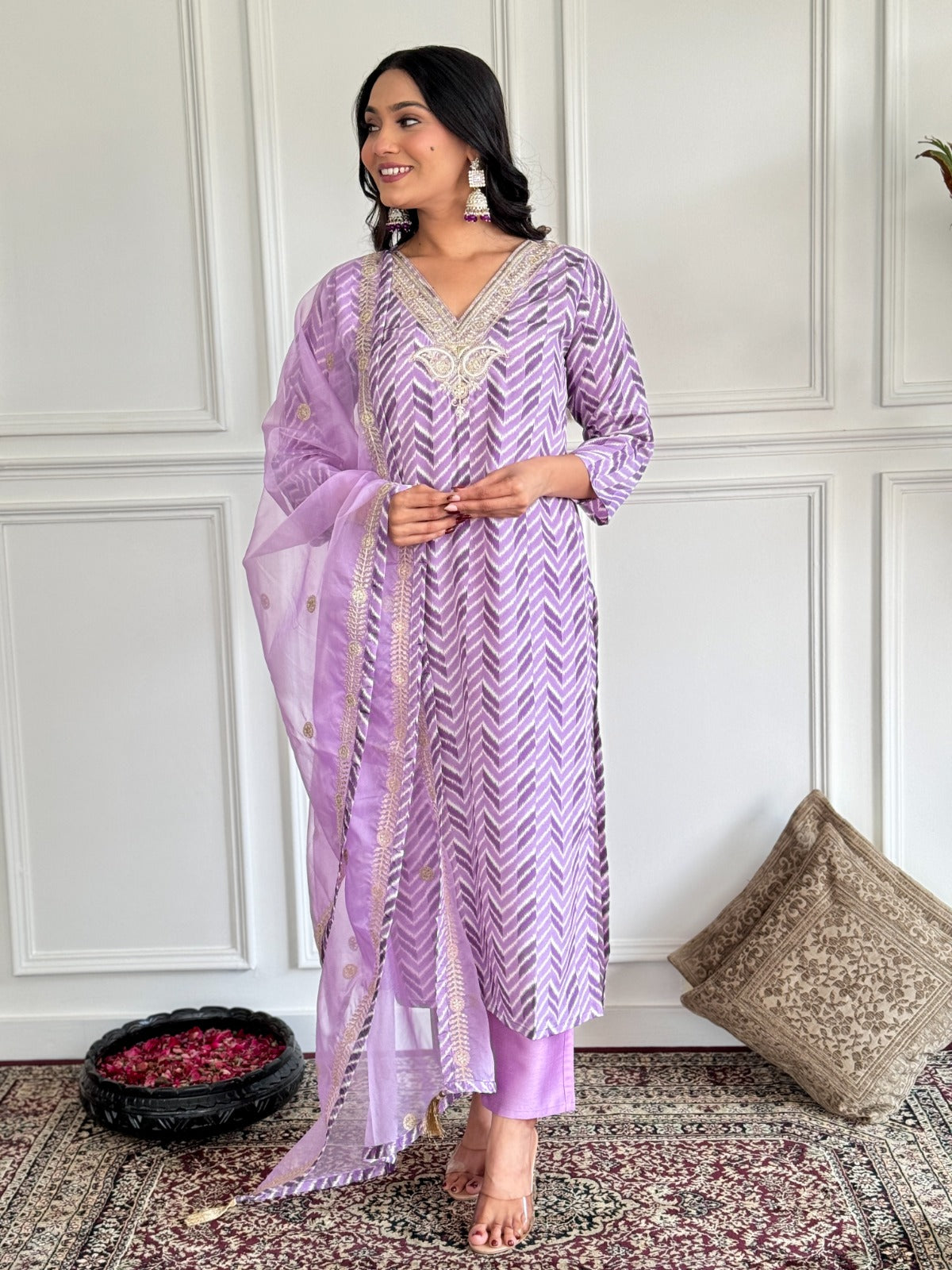 Chevron patterned lavender kurta with silk pants and dupatta
