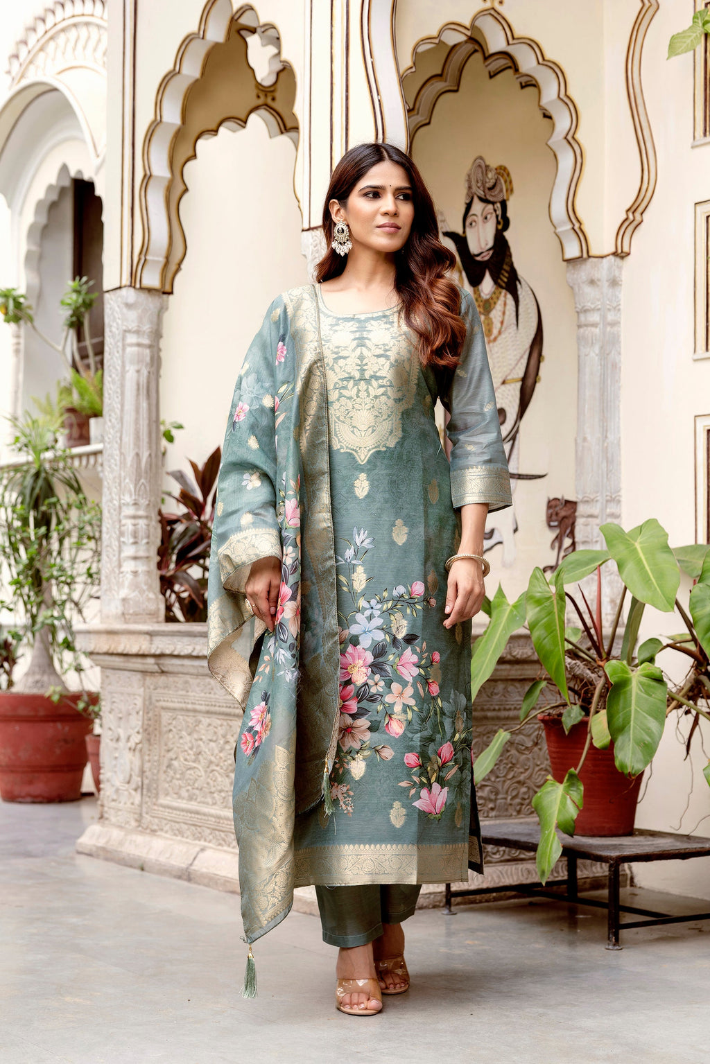Banarasi Kurta Set with Floral Printed Dupatta