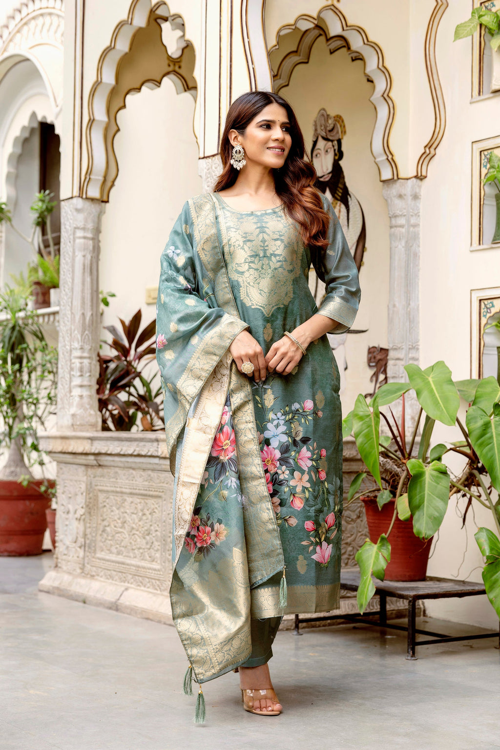 Banarasi Kurta Set with Floral Printed Dupatta