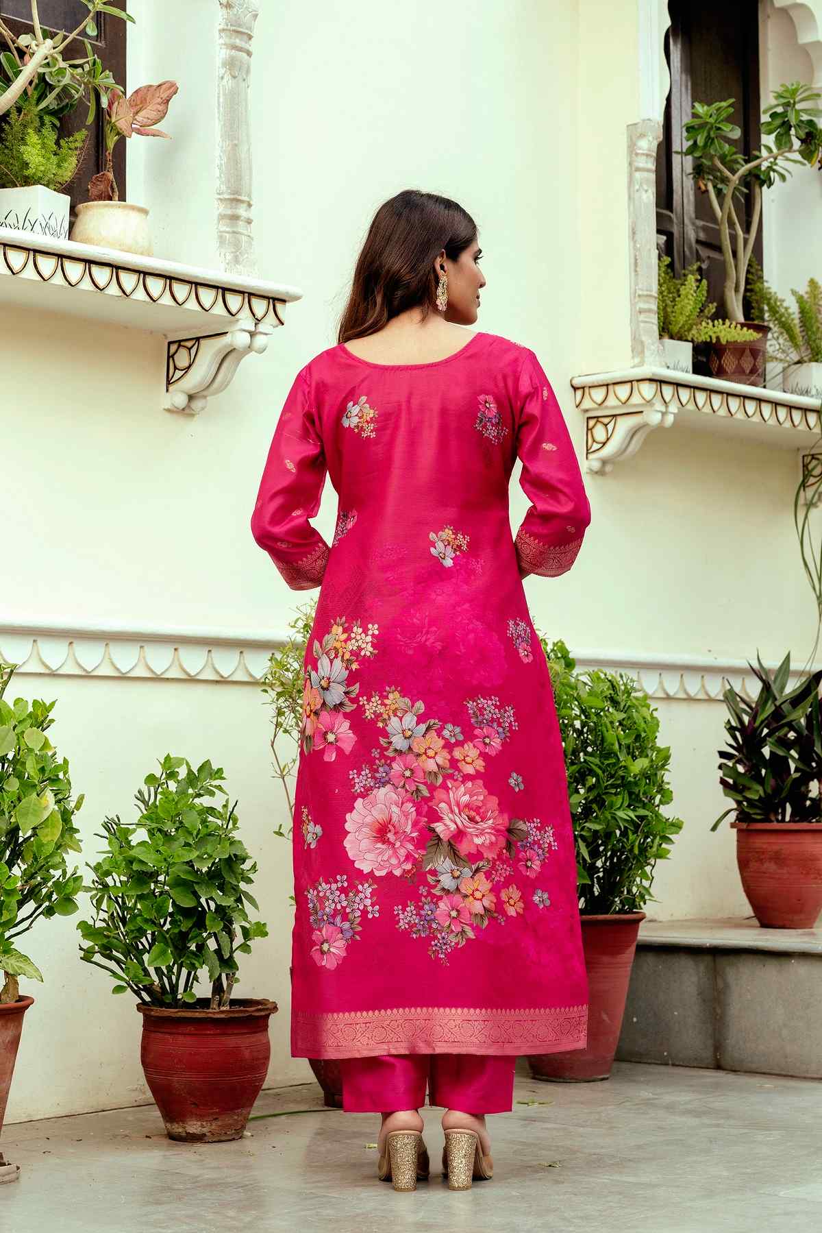 Banarasi Kurta Set with Floral Printed Dupatta