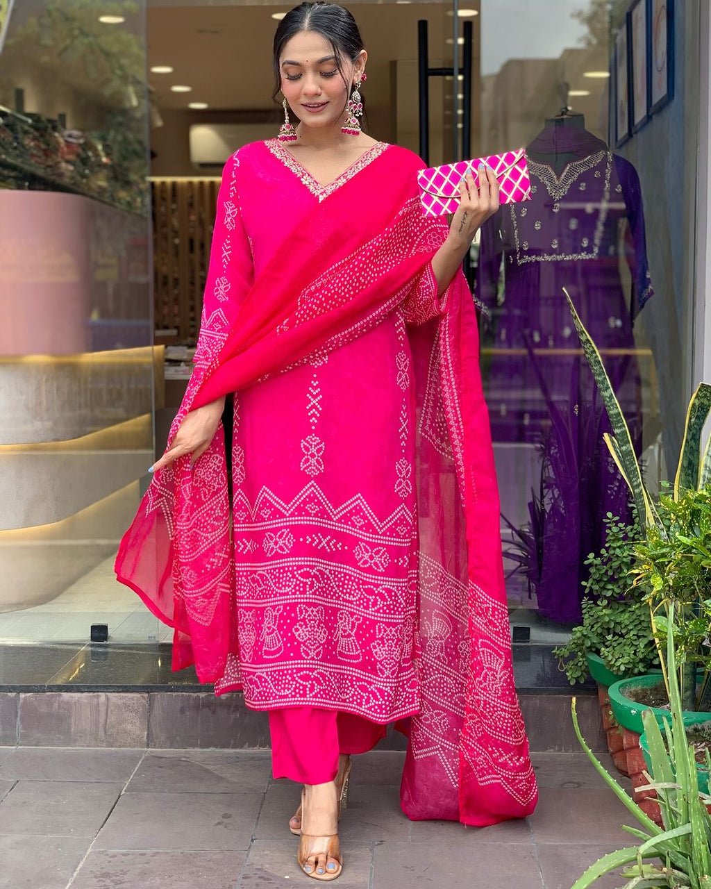 Bandhani Printed Straight Kurta with Dupatta & Pants