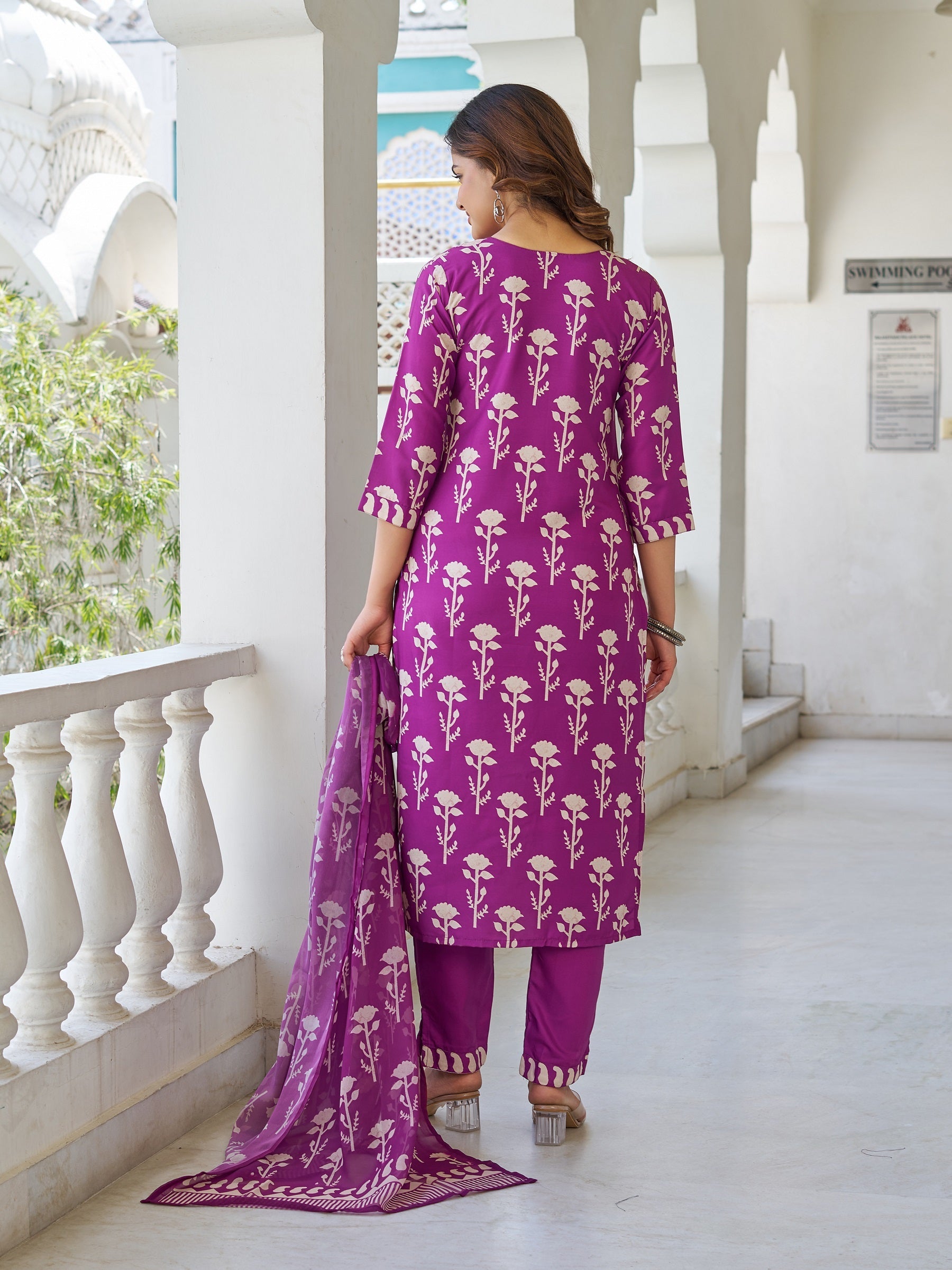 Floral Print Kurta Set with Dupatta