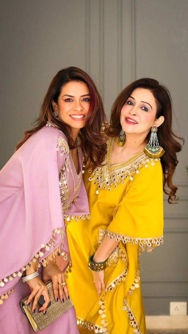 Lilac Kaftan & Pant Set with Golden Detailing