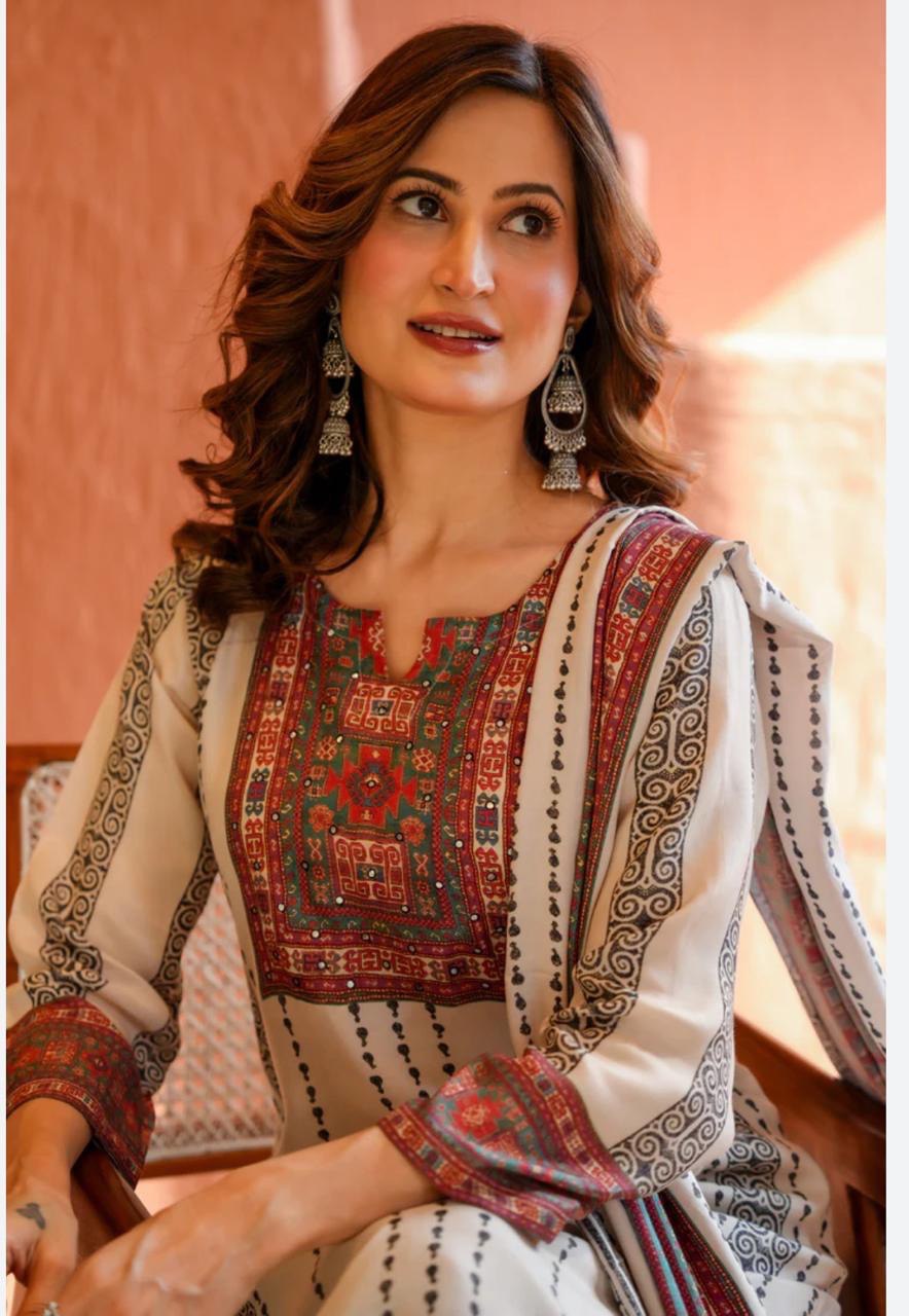 Elegant Cream Suit with Printed Dupatta and Black Trousers