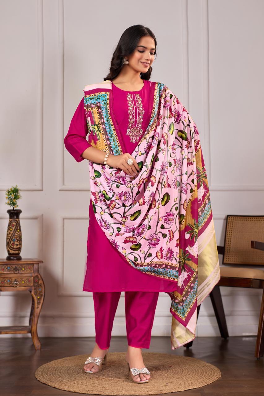 Pichwai Grace – Fuchsia Coloured Chanderi Silk Suit Set
